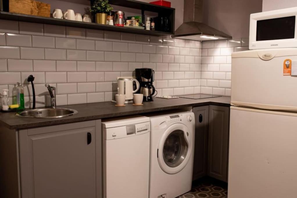 Horse House Apartment Riga Ngoại thất bức ảnh